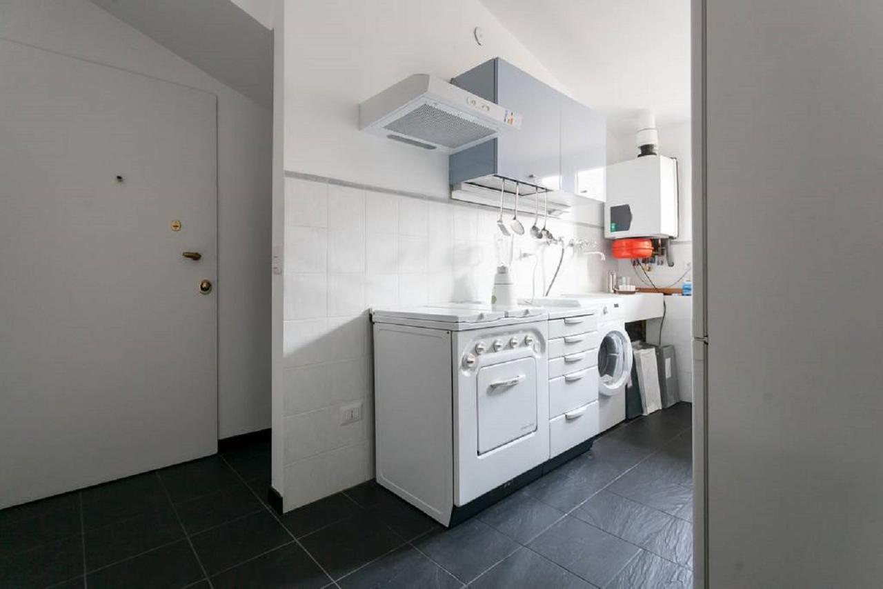 Amedei Apartment Int. 11 Милано Екстериор снимка